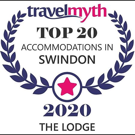 The Lodge Swindon Buitenkant foto